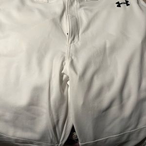 Under Armour men’s large baseball pants